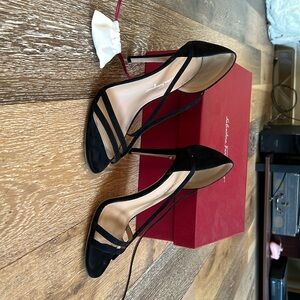 Salvatore ferragamo women’s size 9 worn once!